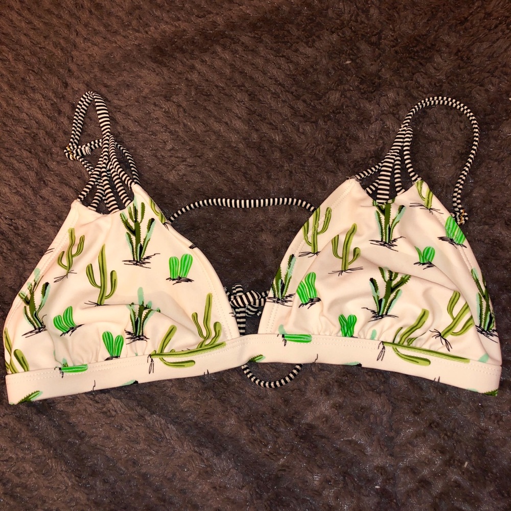 ADORABLE Cactus print bikini top